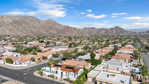 Tiny photo for 53480 Avenida Mendoza, La Quinta, CA 92253 (MLS # 219155123DA)