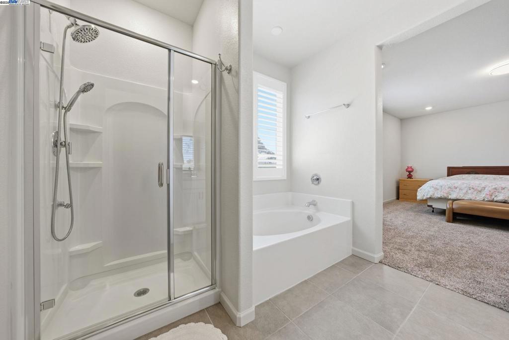 BAYVIEW - Residential