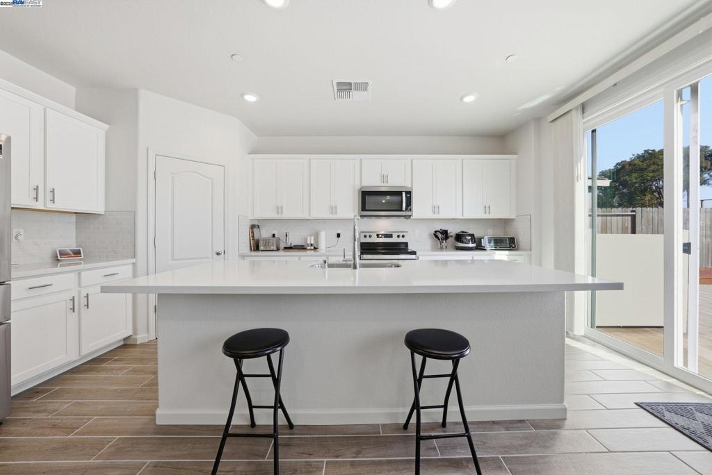 BAYVIEW - Residential