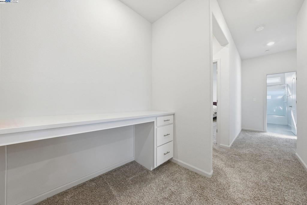 BAYVIEW - Residential