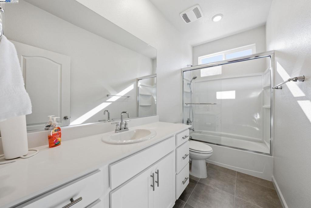 BAYVIEW - Residential