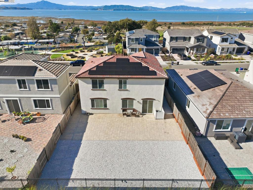 BAYVIEW - Residential