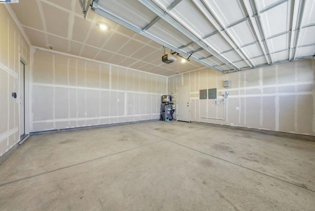 BAYVIEW - Residential