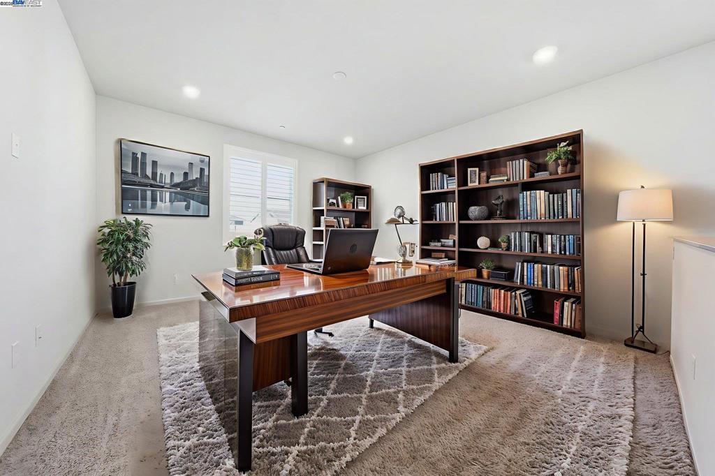 BAYVIEW - Residential