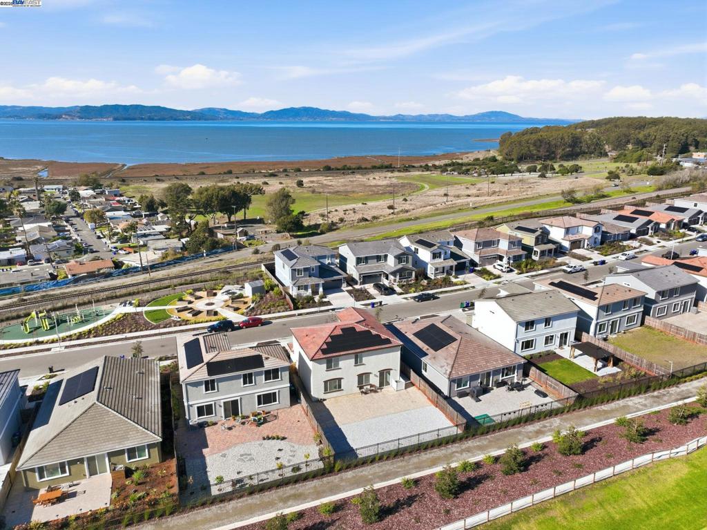 BAYVIEW - Residential