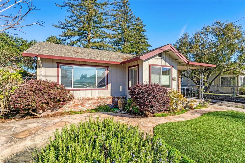 121 Chilverton Street, Santa Cruz CA 95062