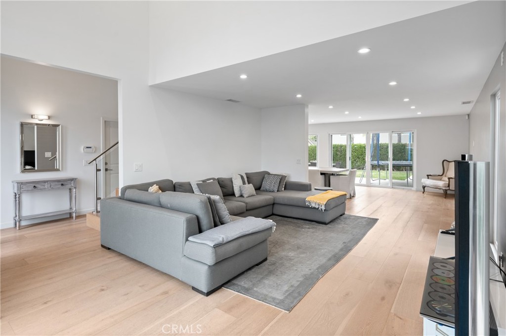 15441 Alsace Circle
