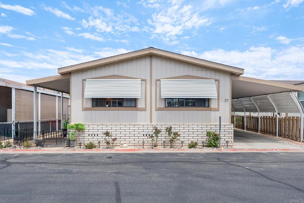 4616 N River Road 27