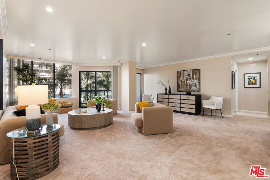 Photo of 10724 Wilshire Boulevard #406, Los Angeles, CA 90024 (MLS # 26635725)