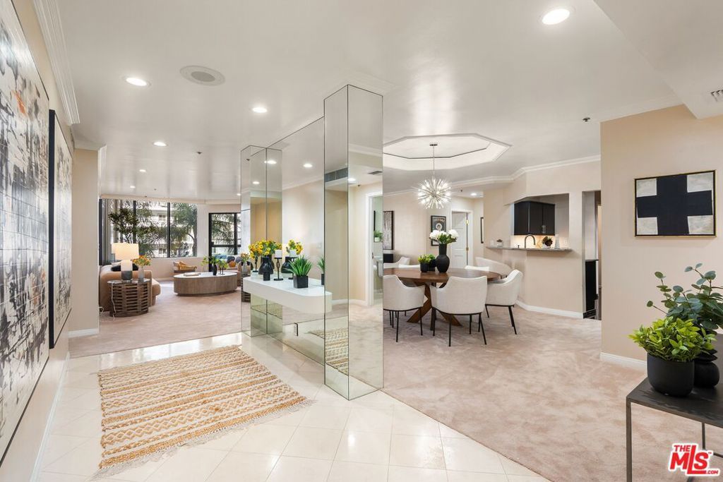 Photo of 10724 Wilshire Boulevard #406, Los Angeles, CA 90024 (MLS # 26635725)