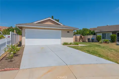 MLS: OC26175424