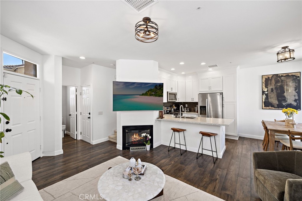 51 Calle De Los Ninos