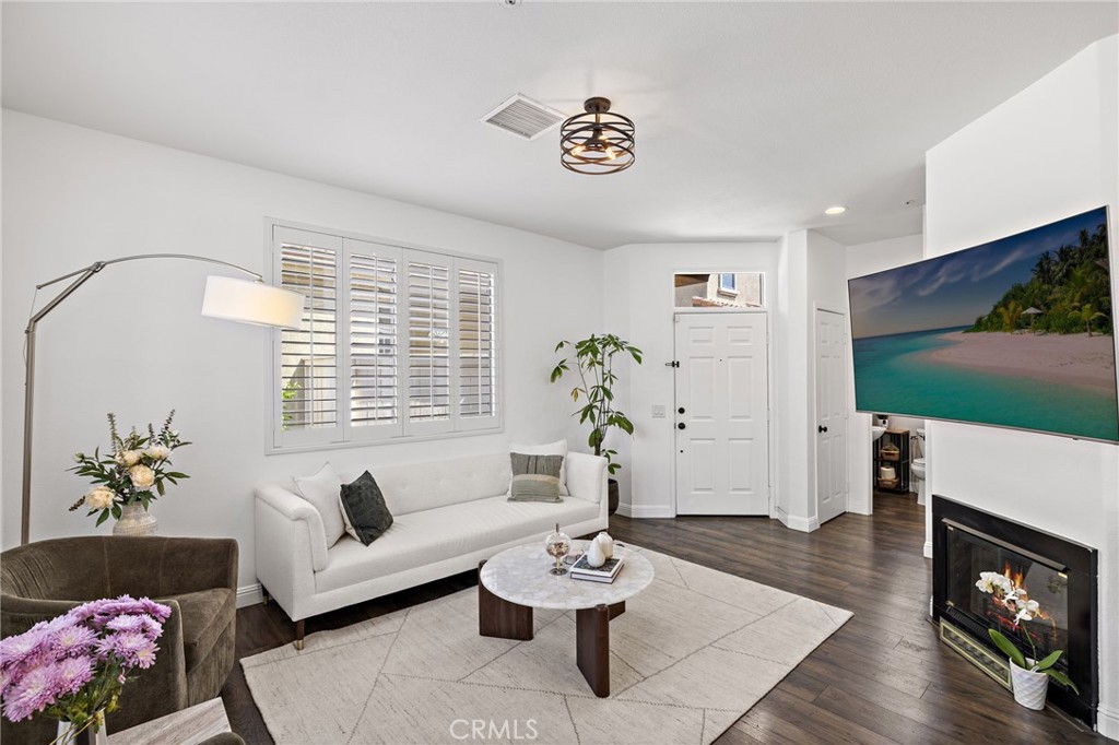 51 Calle De Los Ninos