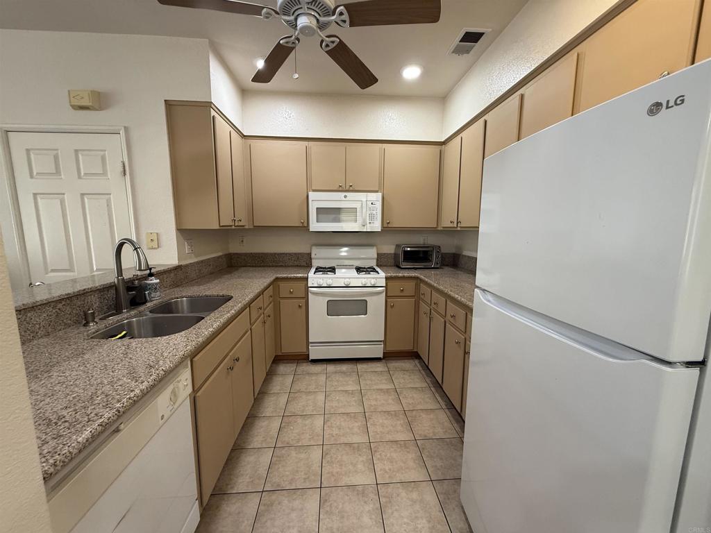 1111 Magellan Way