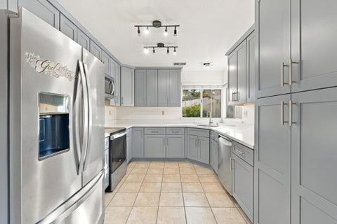 Tiny photo for 4159 Blossom Court, Oakley, CA 94561 (MLS # ML82064970)