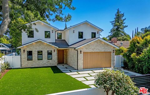 22616 Hatteras Street Woodland Hills CA 91367