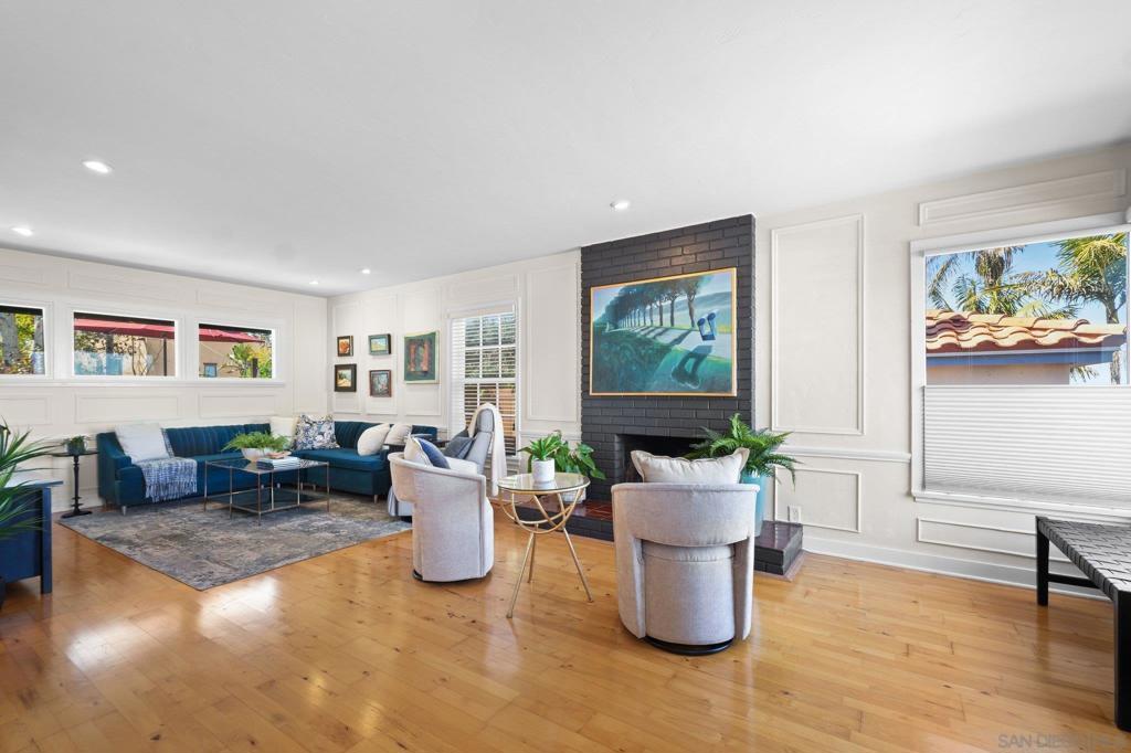 4437 Long Branch Ave