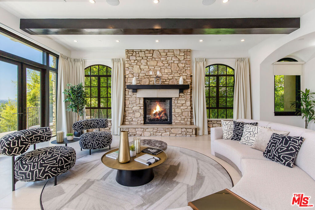 2175 Summitridge Drive