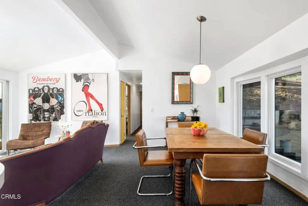 Ojai, California 93023, United States, 3 Bedrooms Bedrooms, ,2 BathroomsBathrooms,Residential,Active,117043