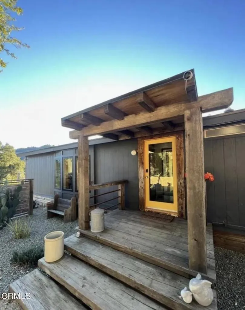 Ojai, California 93023, United States, 3 Bedrooms Bedrooms, ,2 BathroomsBathrooms,Residential,Active,117043