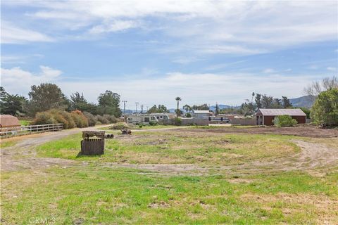 Tiny photo for 35 Blarney, San Luis Obispo, CA 93405 (MLS # SC26072122)