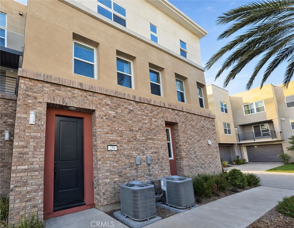 Photo of 259 Steely, Irvine, CA 92614 (MLS # WS26054904)