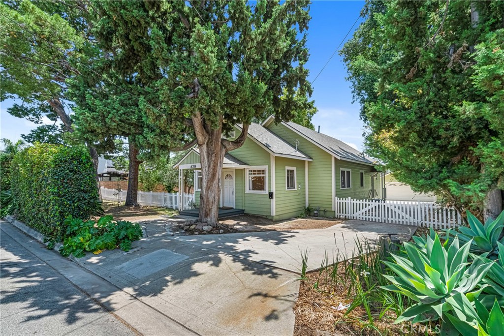 628 E Ada Avenue
