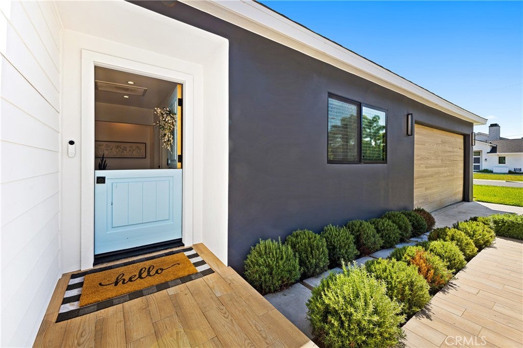 2611 Westminster