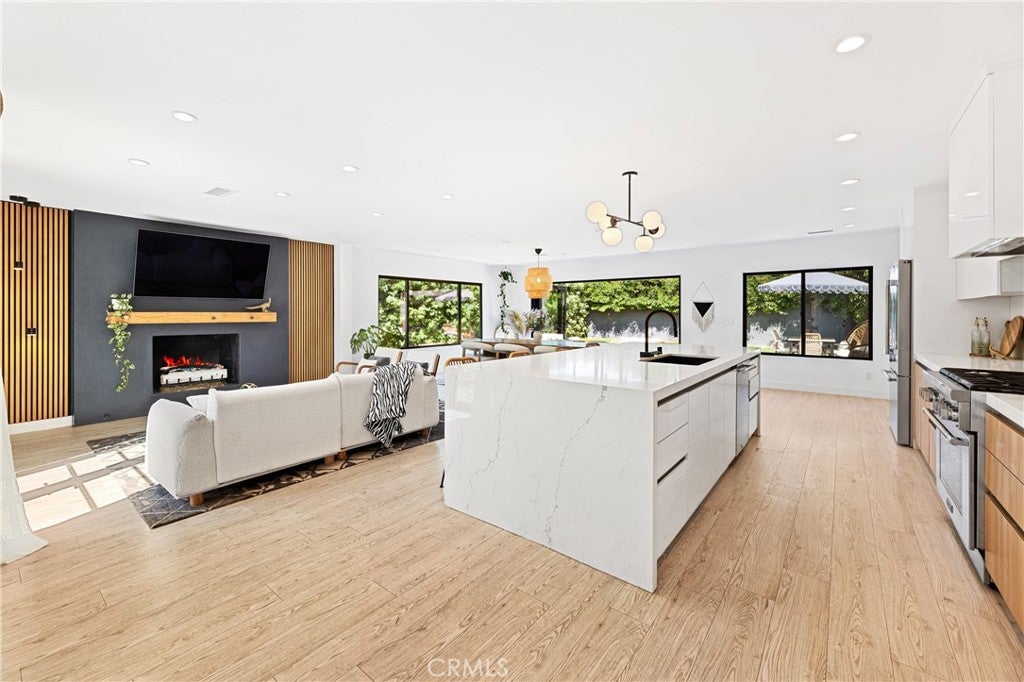 2611 Westminster