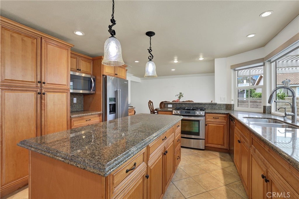 24452 Peacock Street, Lake Forest CA 92630 - Photo 8