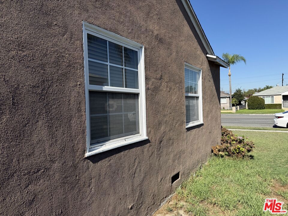 8618 Stewart And Gray Road