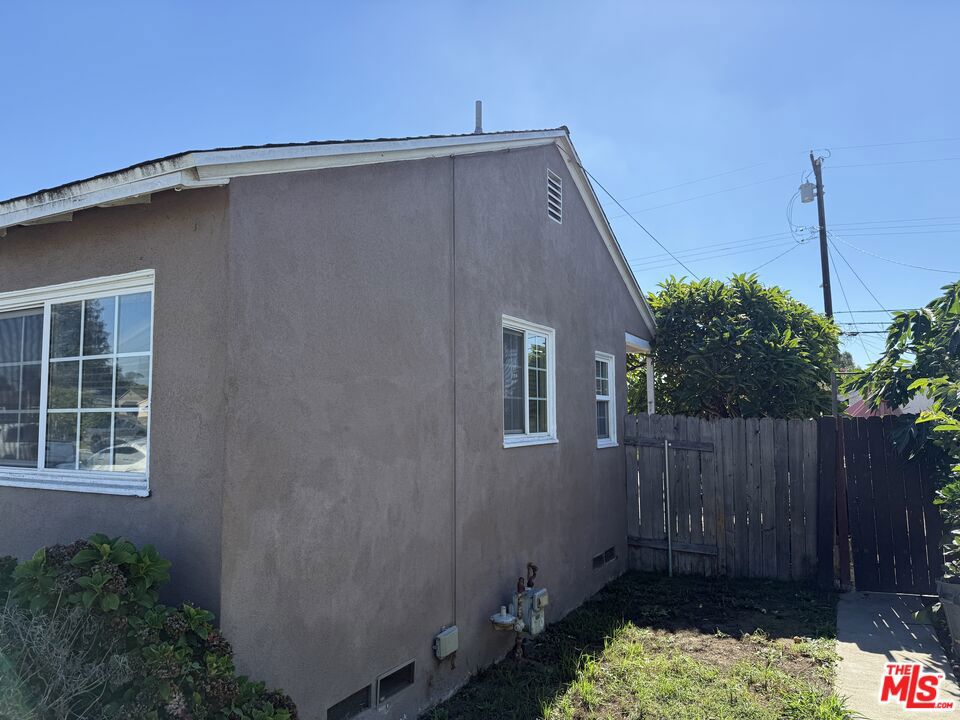 8618 Stewart And Gray Road