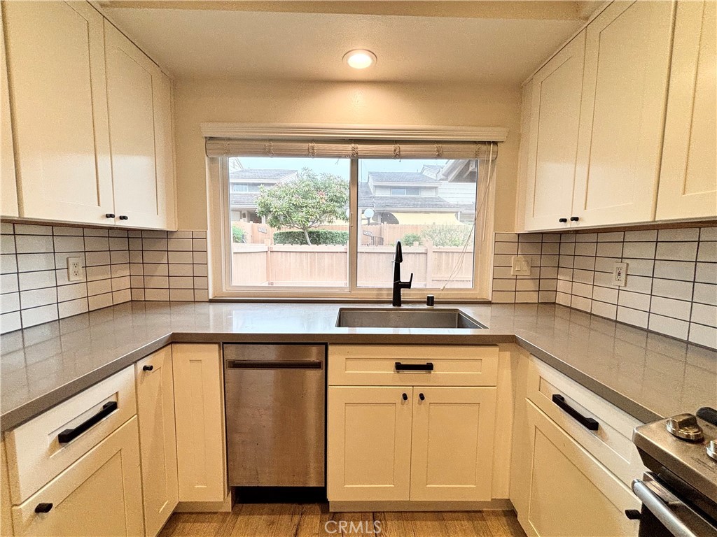 Amberwood I (AMB1) - Residential Lease