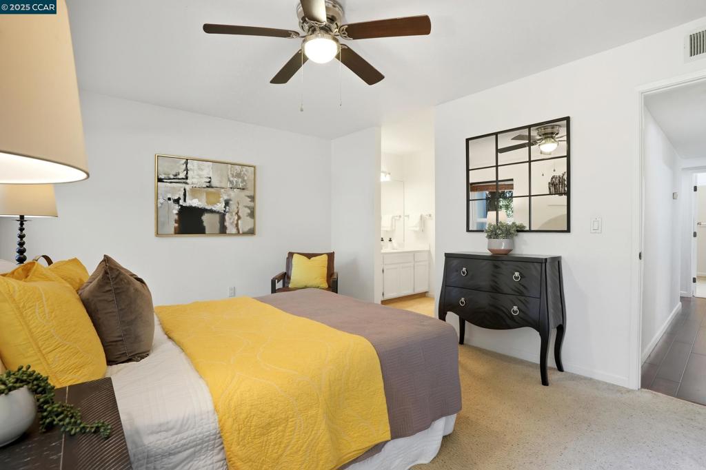 TRES LAGOS NORTH - Residential