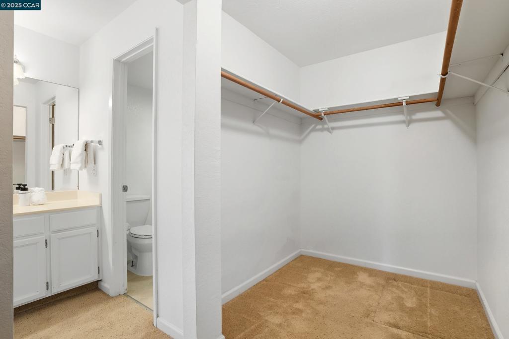 TRES LAGOS NORTH - Residential