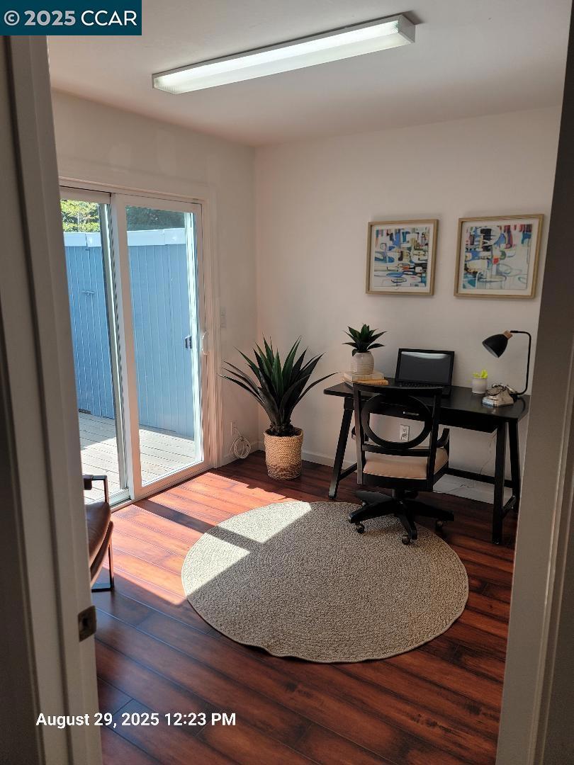 TRES LAGOS NORTH - Residential