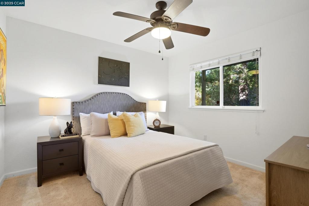 TRES LAGOS NORTH - Residential