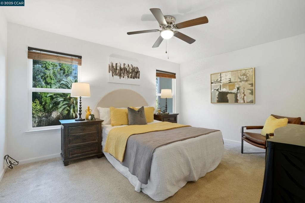 TRES LAGOS NORTH - Residential