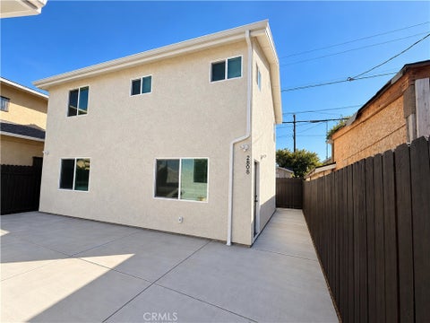 Photo of 2808 Exposition Pl, Los Angeles, CA 90018 (MLS # MB26201516)