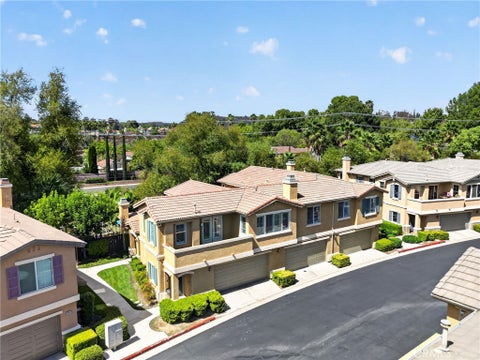 Tiny photo for 39656 Columbia Union Dr. DR #C, Murrieta, CA 92563 (MLS # SW26199627)