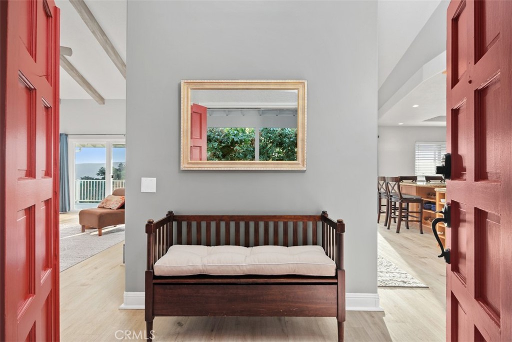 775 Old Oak Ridge