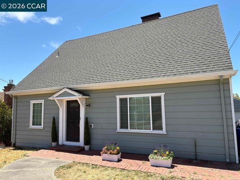 Photo of 611 Amador St St, Richmond, CA 94805 (MLS # 41127916)