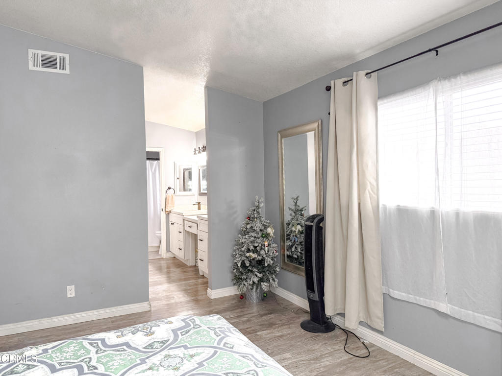 Strawberry Shores - 0398 - Residential