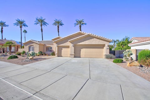 Photo of 44441 Silver Canyon Lane, Palm Desert, CA 92260 (MLS # 219153564PS)