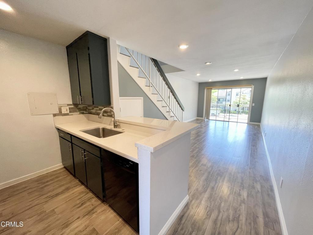 396 E Surfside Drive