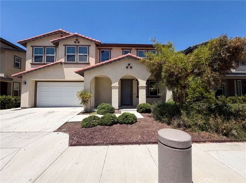 Photo of 1182 Woodbury LN, Mentone, CA 92359 (MLS # IV26140270)