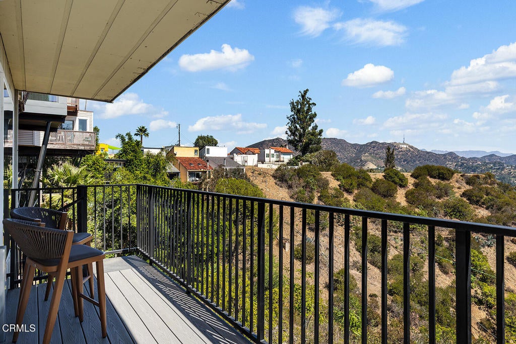 6936 Pacific View Drive