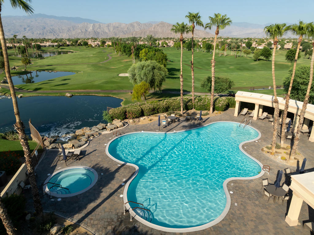 Heritage Palms CC - Residential