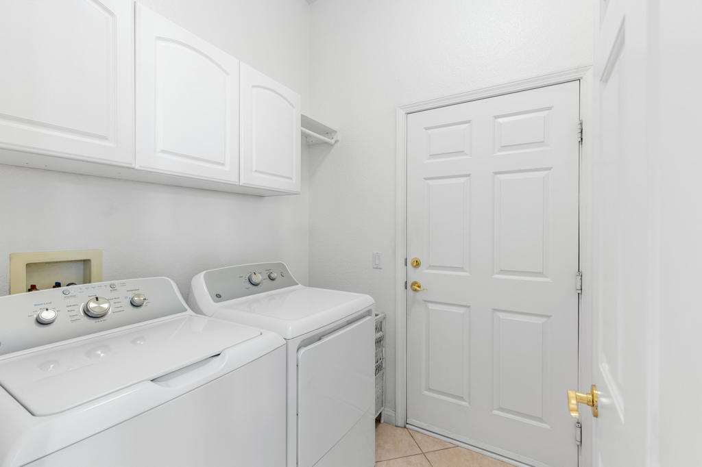 Heritage Palms CC - Residential