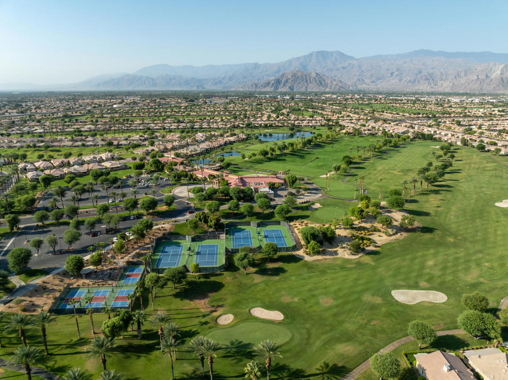 Heritage Palms CC - Residential